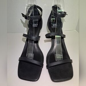 BP. Nordstrom Lauren Strappy Sandal Black Women's SZ 10M.